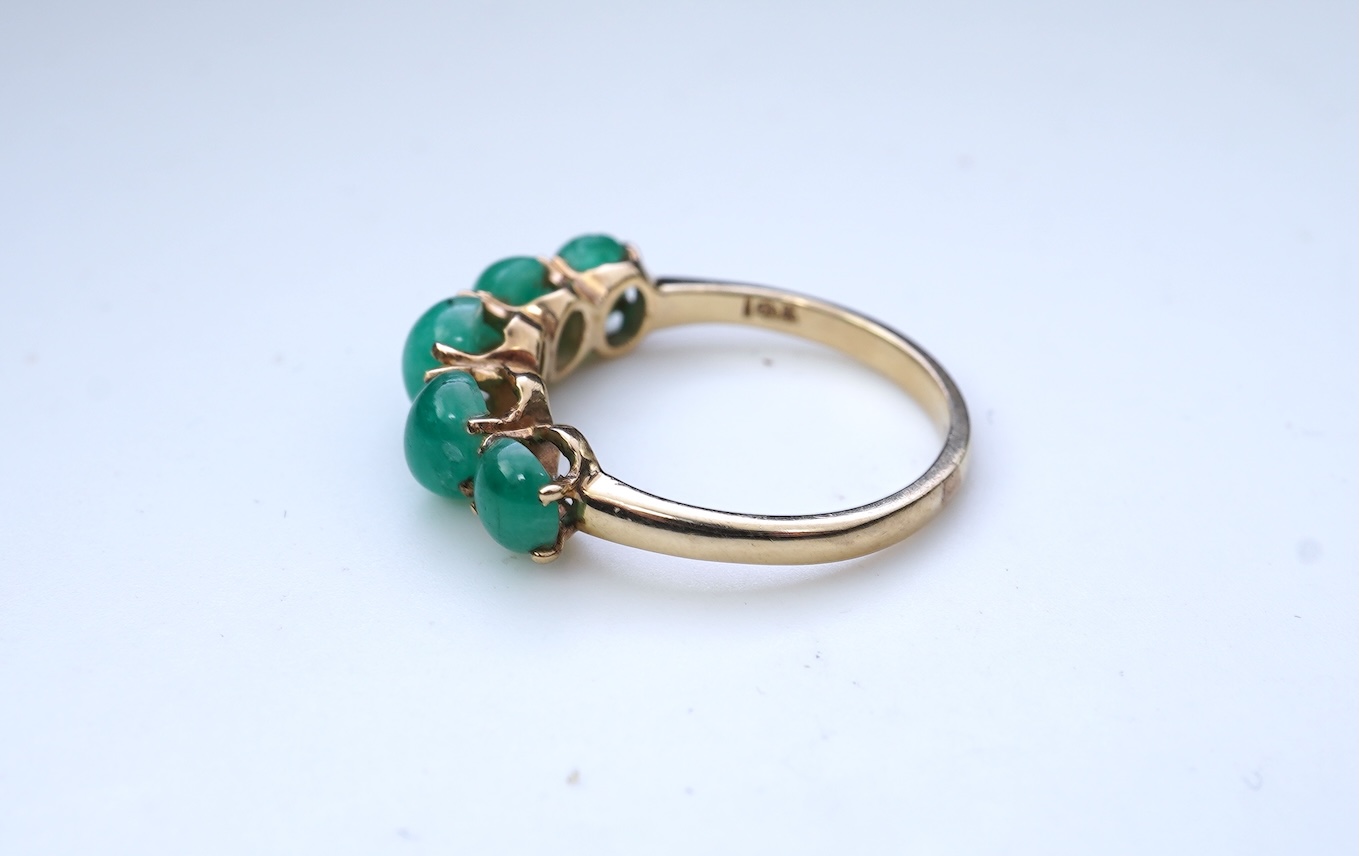 An emerald ring